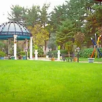 Ξενοδοχείο The Park Merter