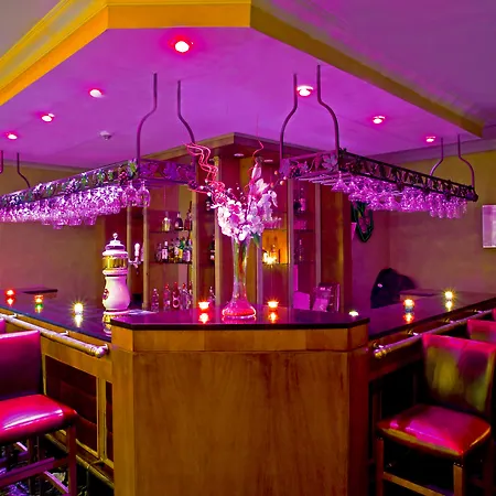 The Park Merter فندق 5*